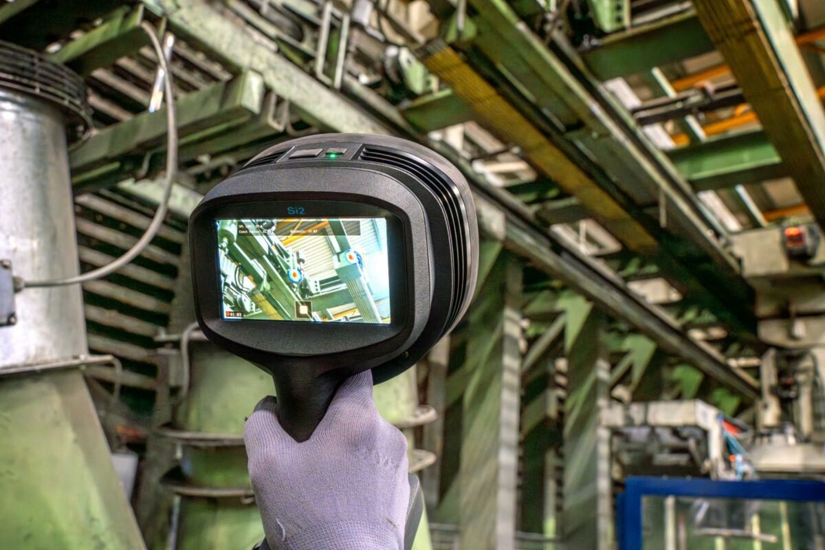 Réduction des émissions de CO2: L’importance de la détection des fuites d’air dans l’industrie